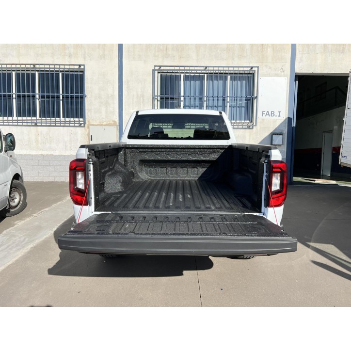 Revestimento de fundo de caixa Revline (Line-X) para pickup Cabine Extra