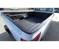 Revestimento de fundo de caixa Revline (Line-X) para pickup Cabine Extra