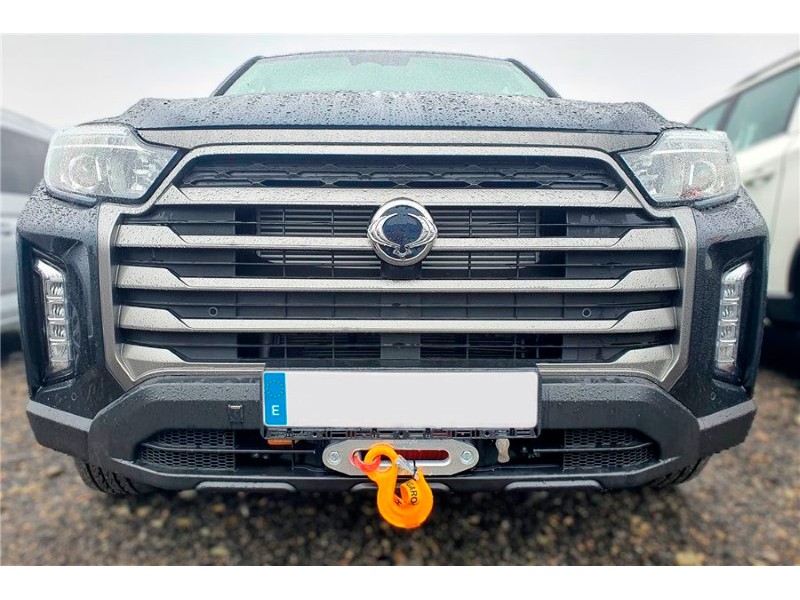 Base de guincho KGM/SsangYong Musso '18 Base de guincho KGM/SsangYong Musso '18