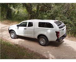 Hard-Top Isuzu D-Max 2020+ Space Cab Avec Fenêtre Linextras