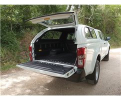 Hard-Top Isuzu D-Max 2020+ Space Cab Avec Fenêtre Linextras