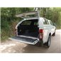 Hard-Top Isuzu D-Max 2020+ Space Cab Avec Fenêtre Linextras Hard-Top Isuzu D-Max 2020+ Space Cab Avec Fenêtre Linextras