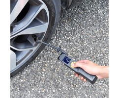 Mini Compressor Digital Sem Fios MICHELIN