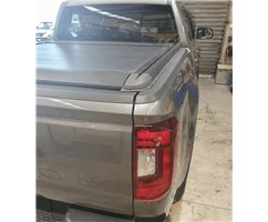 RODILLO SUPERIOR ELÉTRICO LINE EVO NEGRO VW AMAROK 2023 C/D